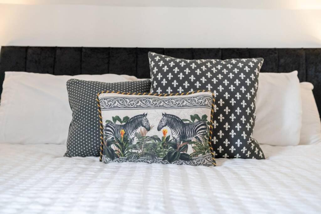 Phenix Central - Huge 3 Bed, Super Equipped Apartment. Cardiff Luaran gambar
