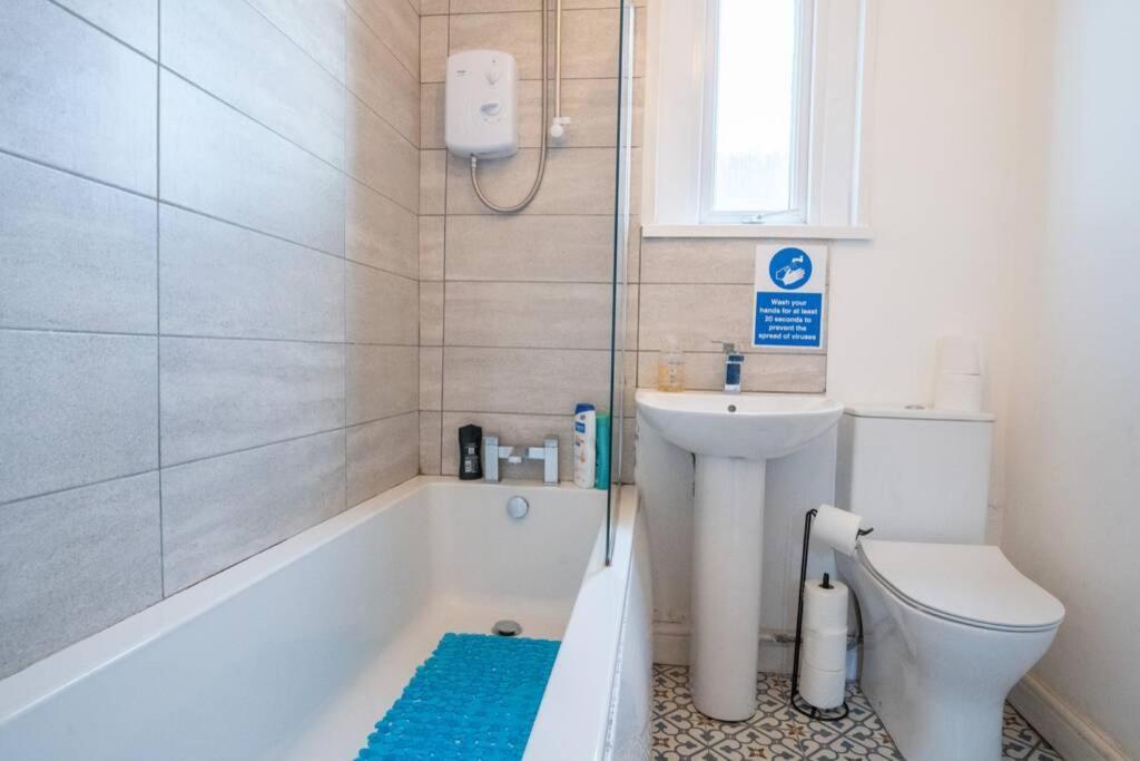 Phenix Central - Huge 3 Bed, Super Equipped Apartment. Cardiff Luaran gambar